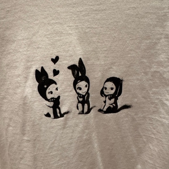 White Graphic Tee - Picture 2 of 2